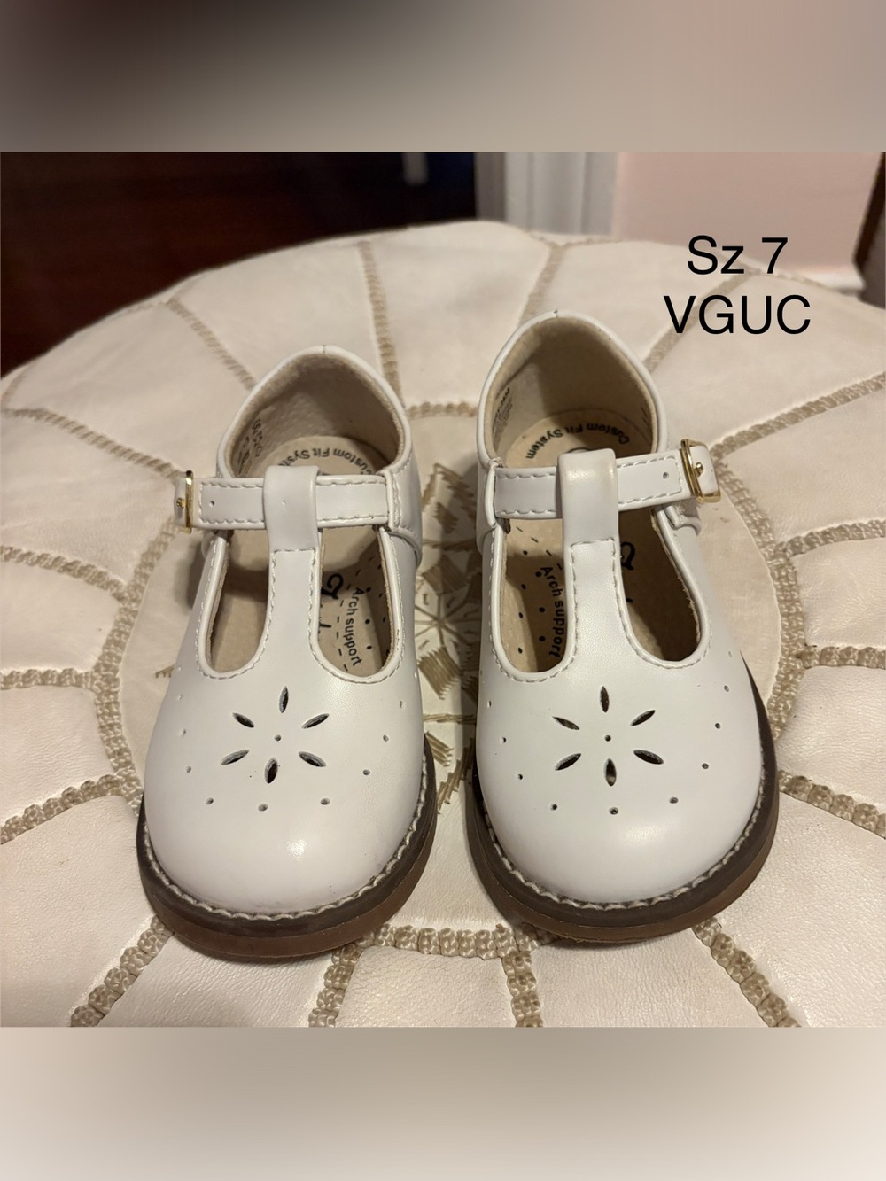 Footmates White Mary Jane Shoes